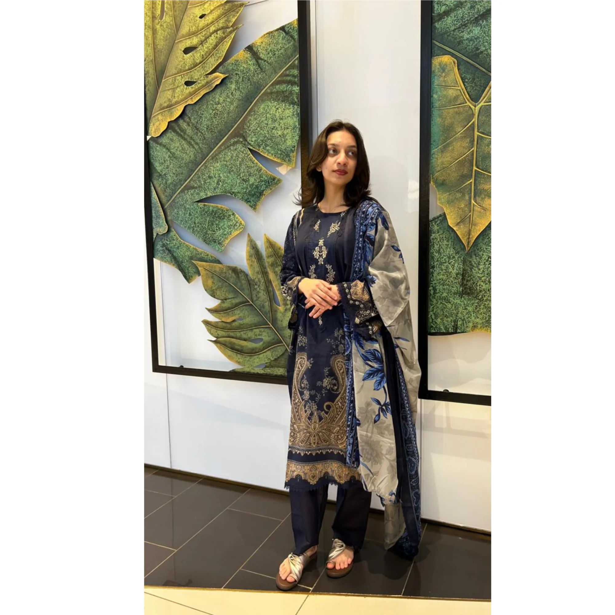 Pakistani lawn suit 3