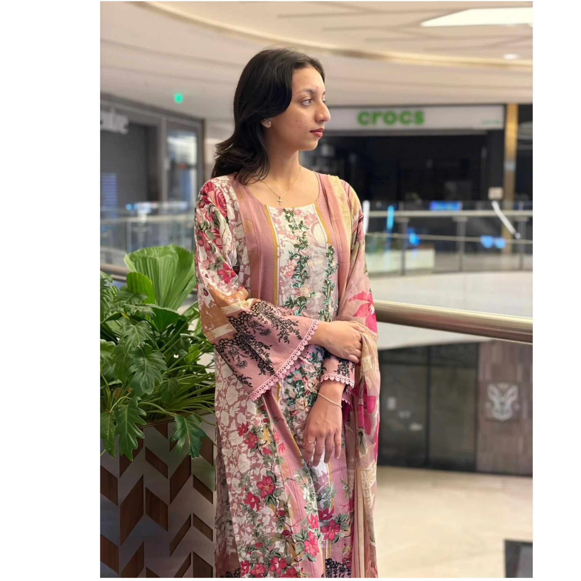 Pakistani lawn suit 3