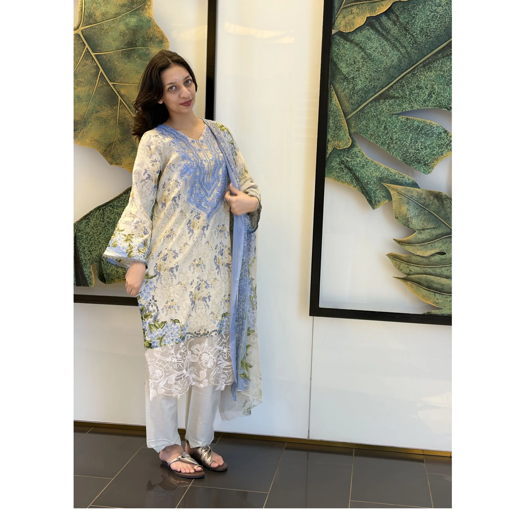 Pakistani lawn suit 3